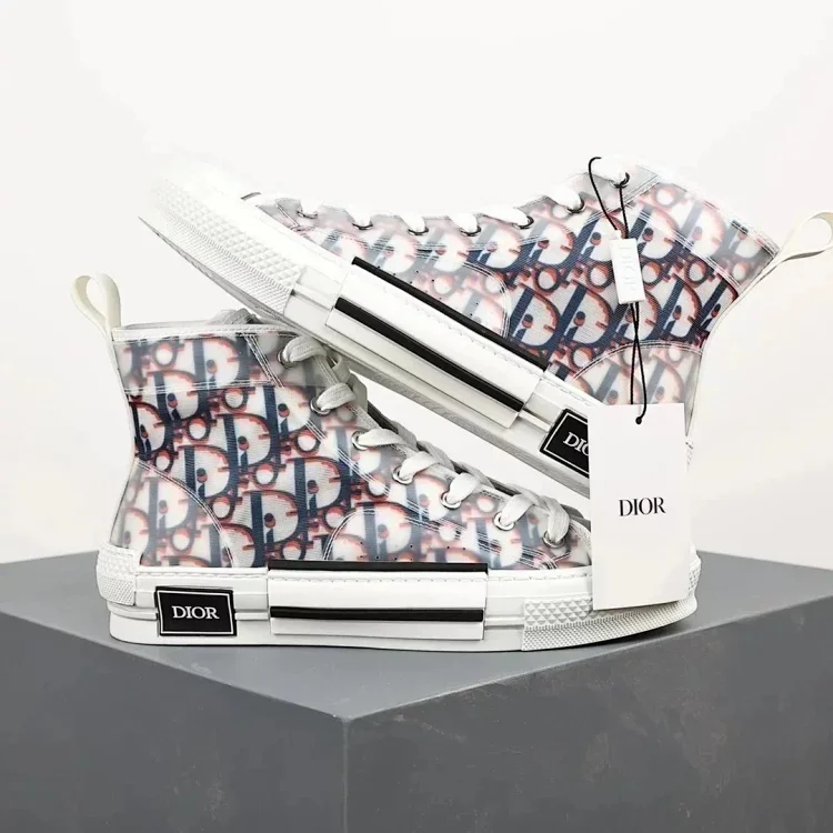 Shoes — QMQ7 2