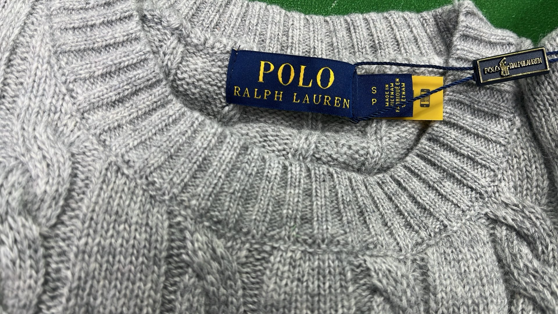Knitwear — #6777 11