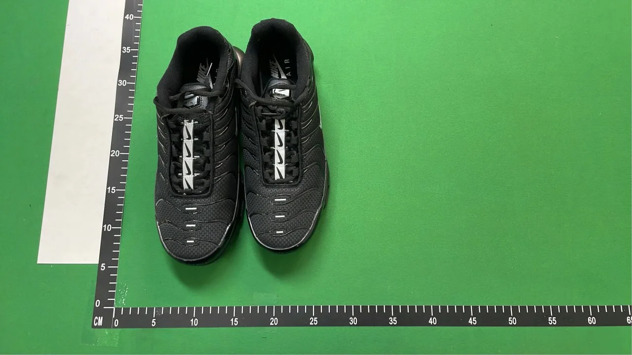 Shoes — Item 6783 4