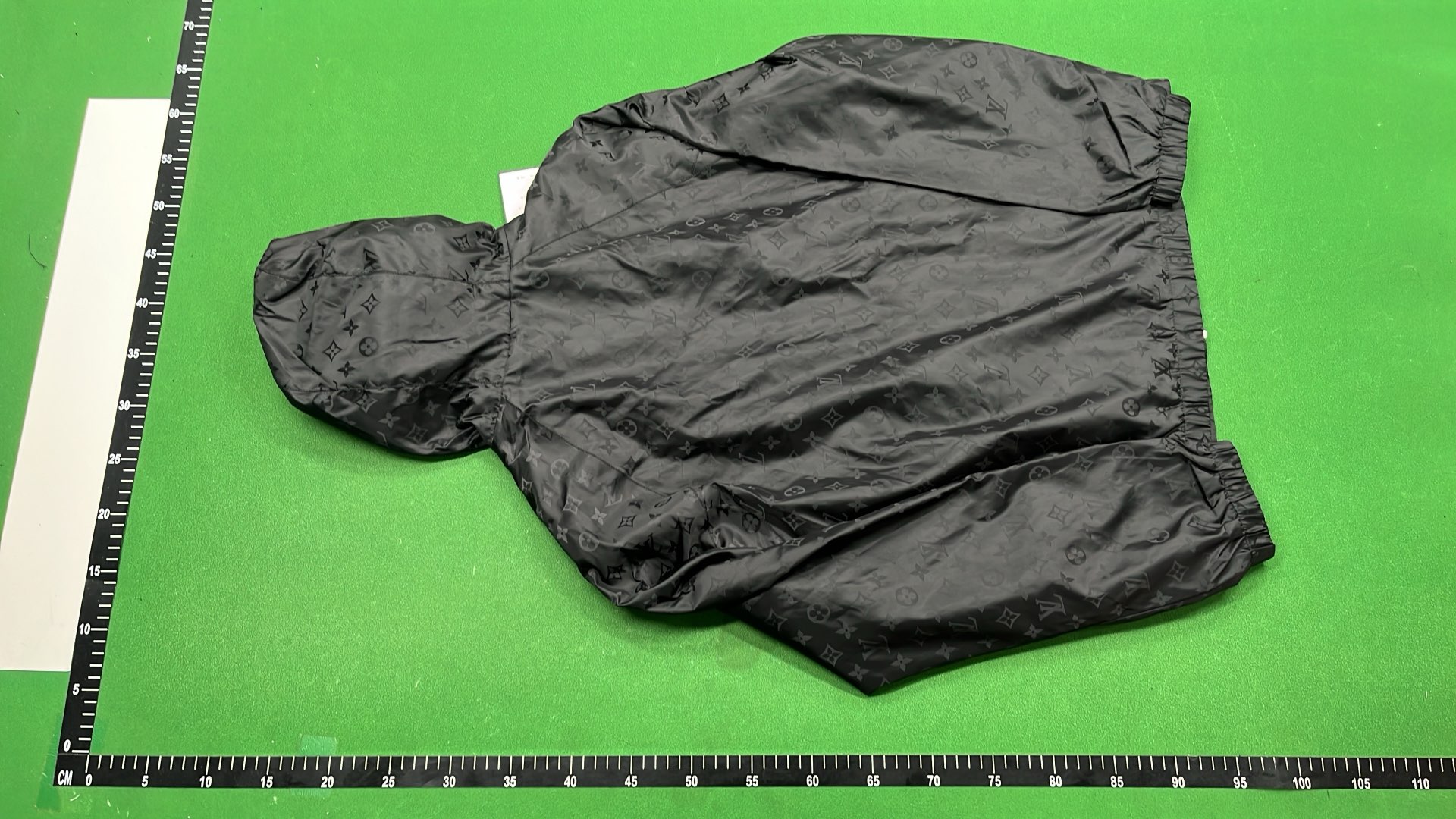 Sweatshirt — #6807 9