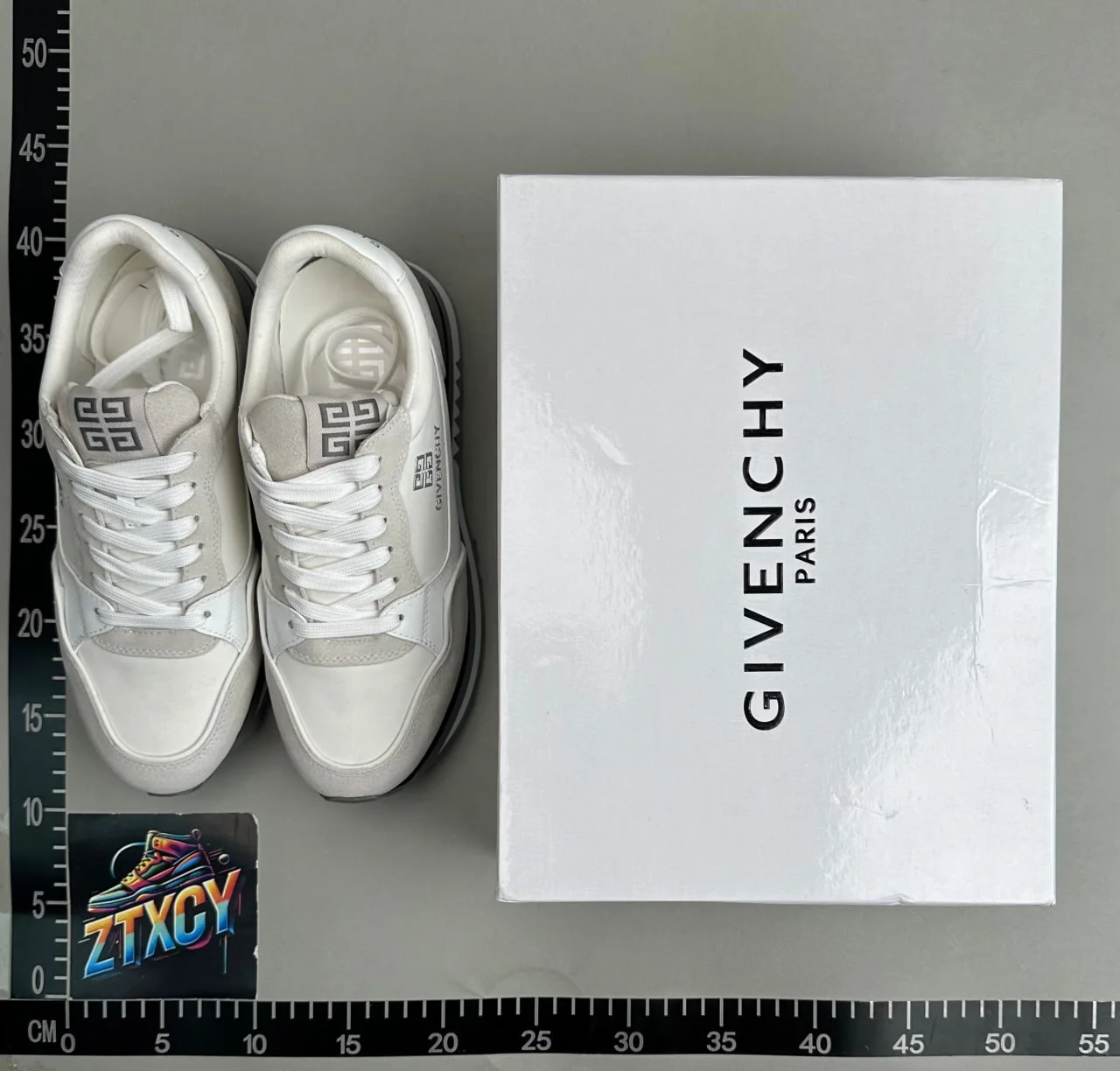 Sneakers — CY — #6835 5
