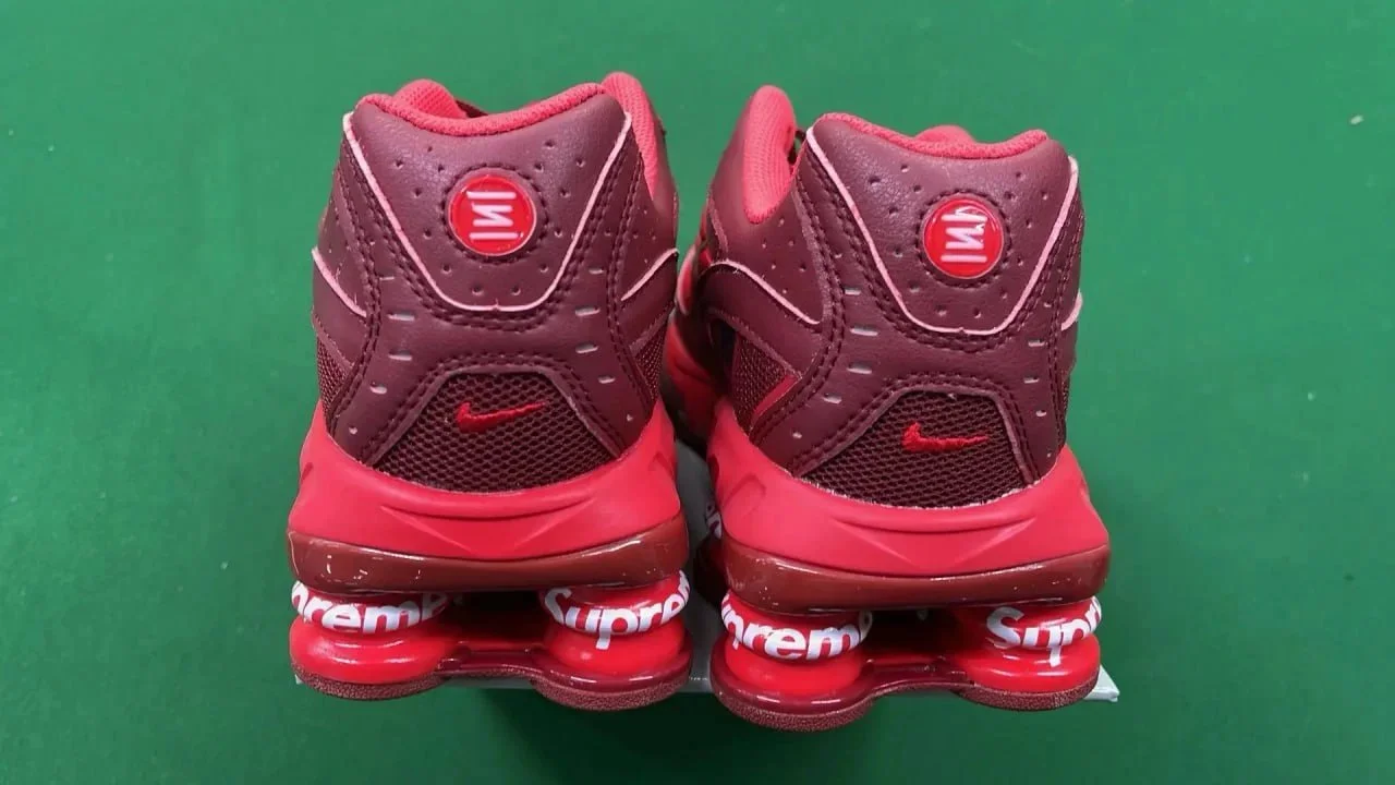 Sneakers — #6845 4