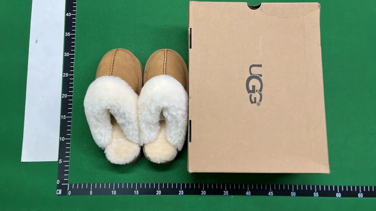 Business friendly comfortable boots 3