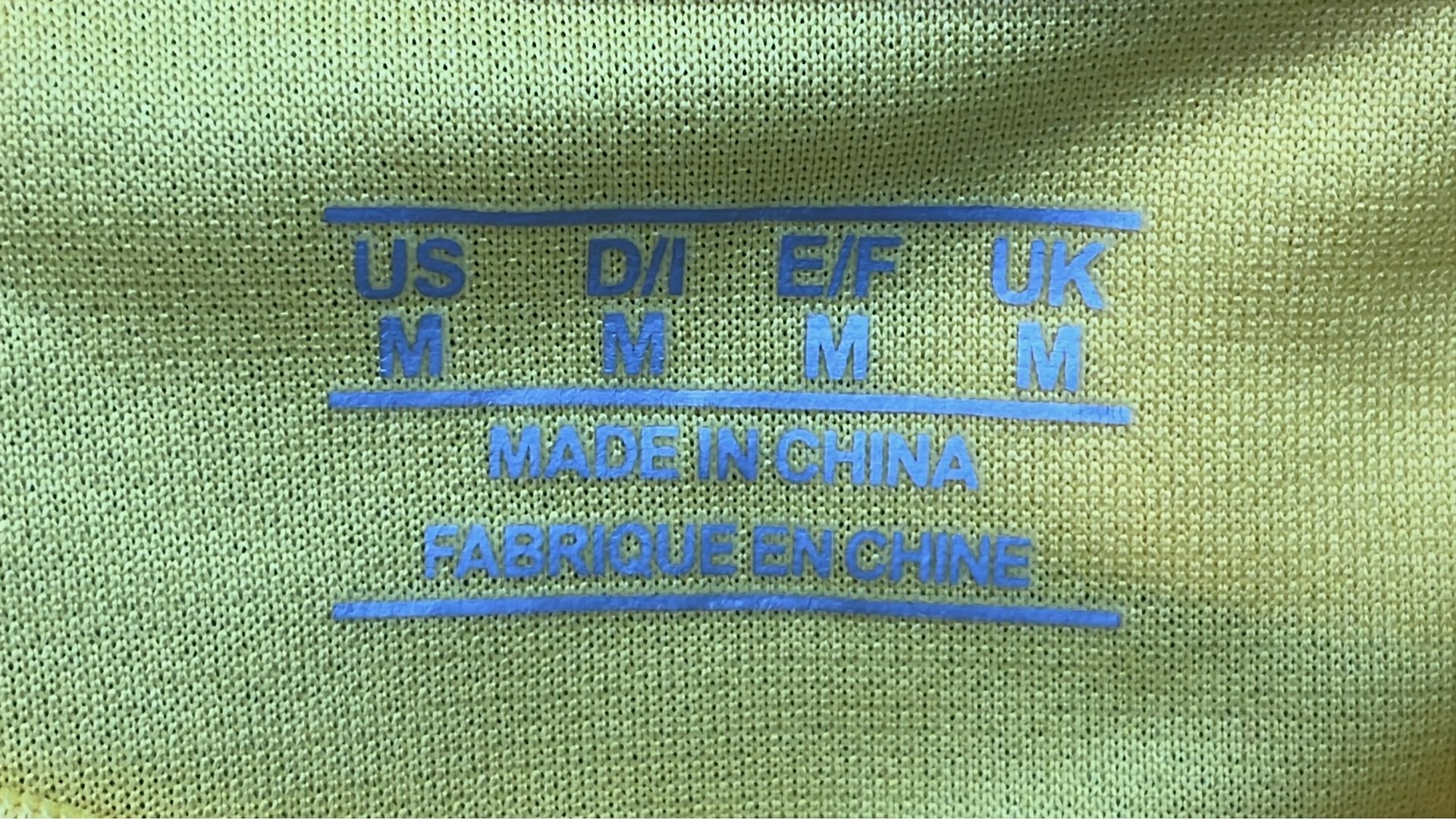 Ronaldo’s same Saudi Riyadh Victory Club jersey 3