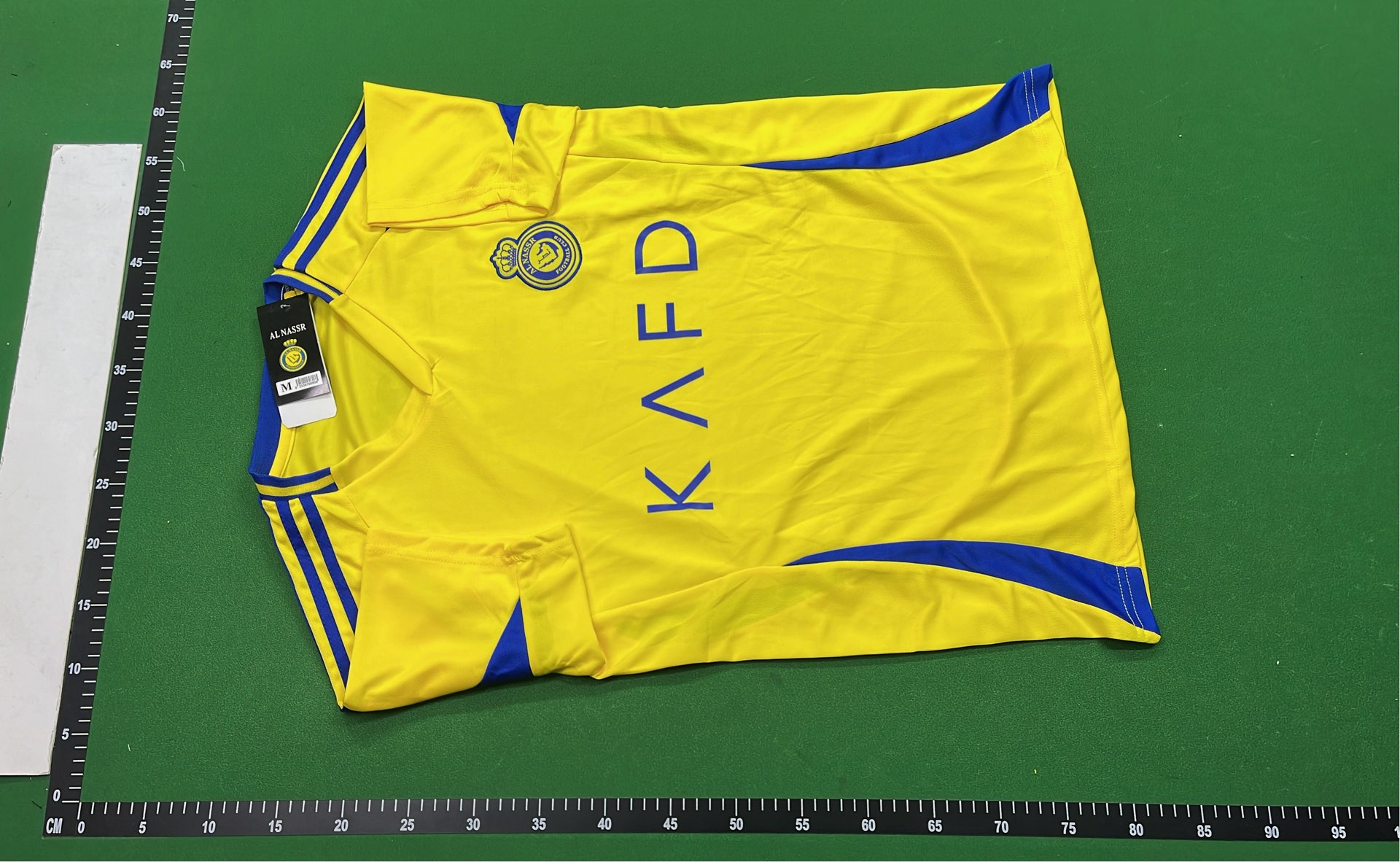 Ronaldo’s same Saudi Riyadh Victory Club jersey 4