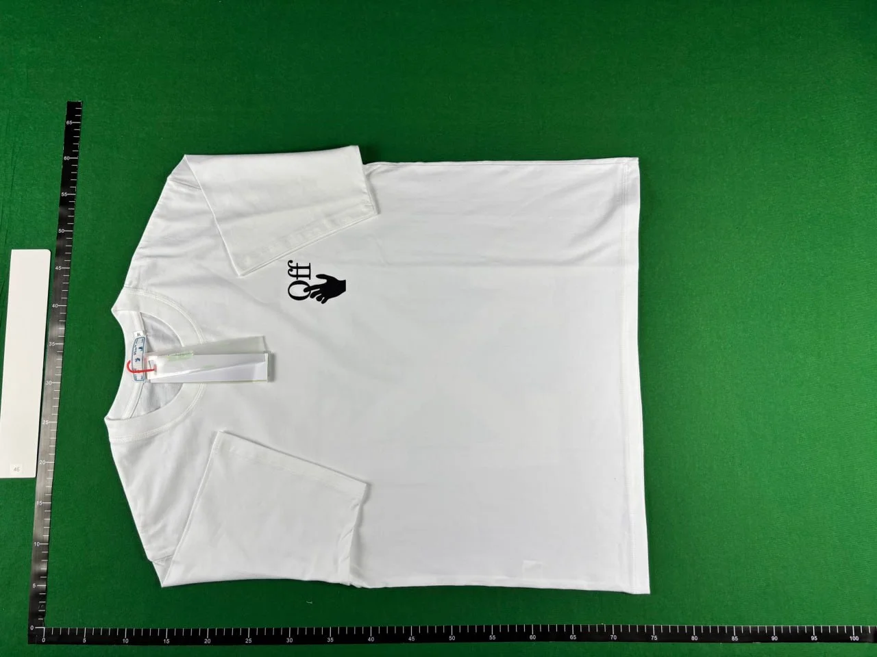 1014 — T-Shirt 4