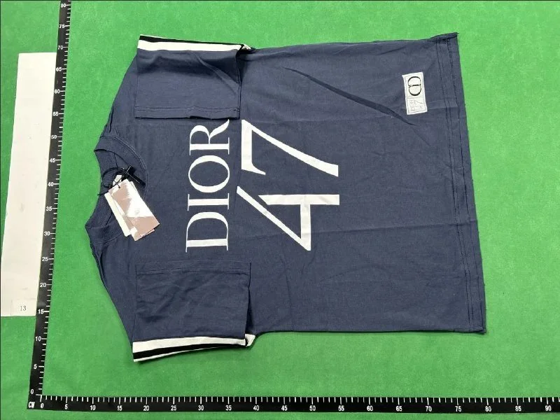 Cotton T-Shirt — #832 3
