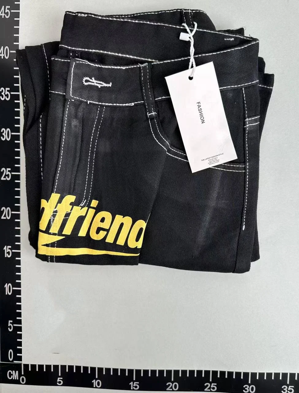 Pants & Shorts — Item 852 4