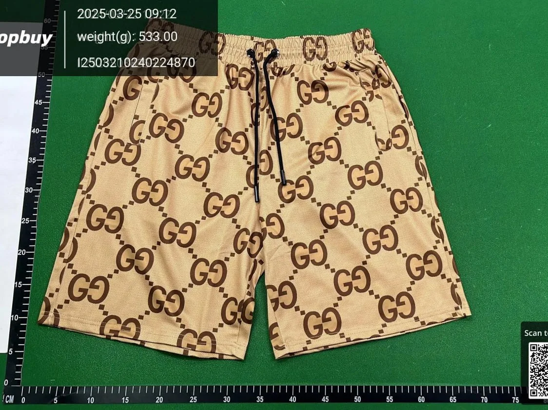 Clothing Set — Item 958 6